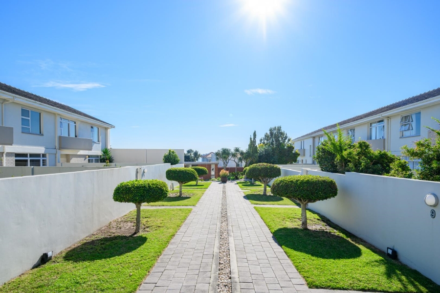2 Bedroom Property for Sale in Humewood Eastern Cape